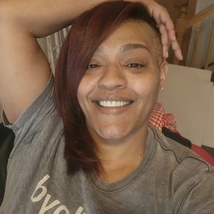 Meet your Posher, Jeneane